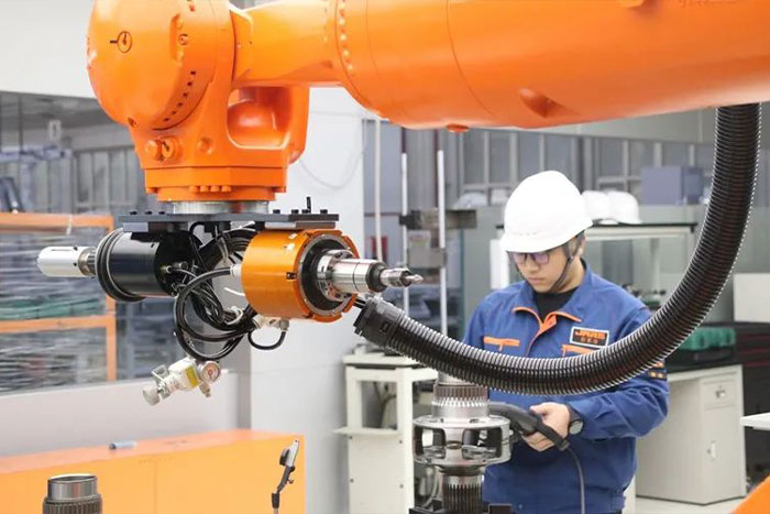 人民网：没想到，宁夏有家制造“智造工厂”的工厂！